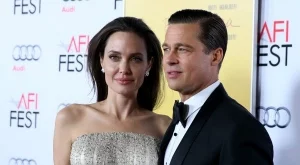 Анджелина и Брад в битка за децата