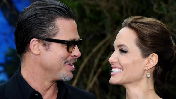 Анджелина и Брад отново си говорят