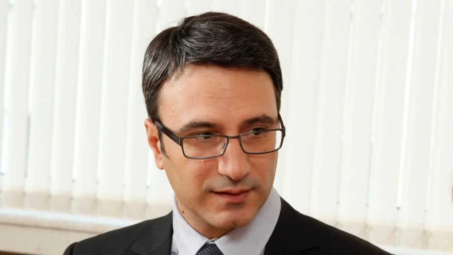 От АЕЦ "Белене" ще се дърпат милиарди, убеден е Трайчо Трайков