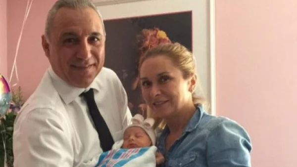 Вижте порасналата внучка на Стоичков (снимки)