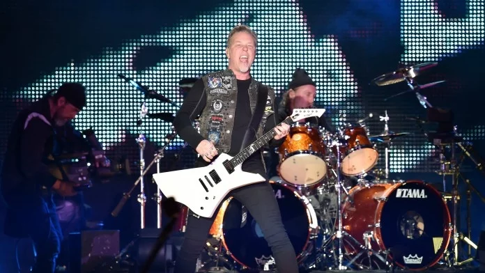 Metallica показаха видео от създаването на новото парче