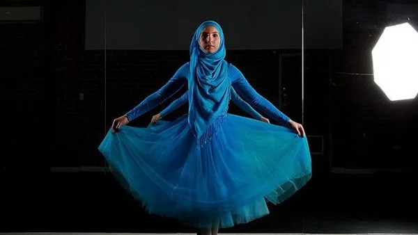 Първата балерина с хиджаб