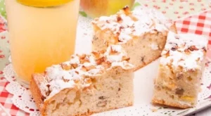 Кекс с дюли и ябълки