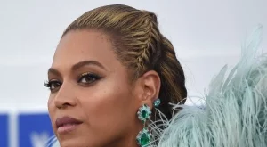 Вижте порасналите близнаци на Бионсе (снимки)