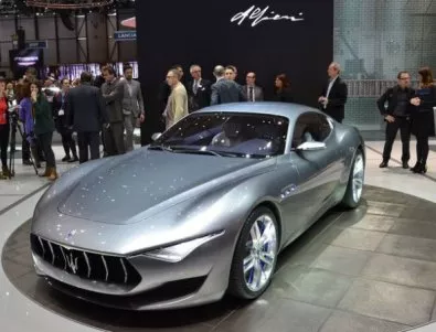 Главният инженер на Maserati критикува Tesla