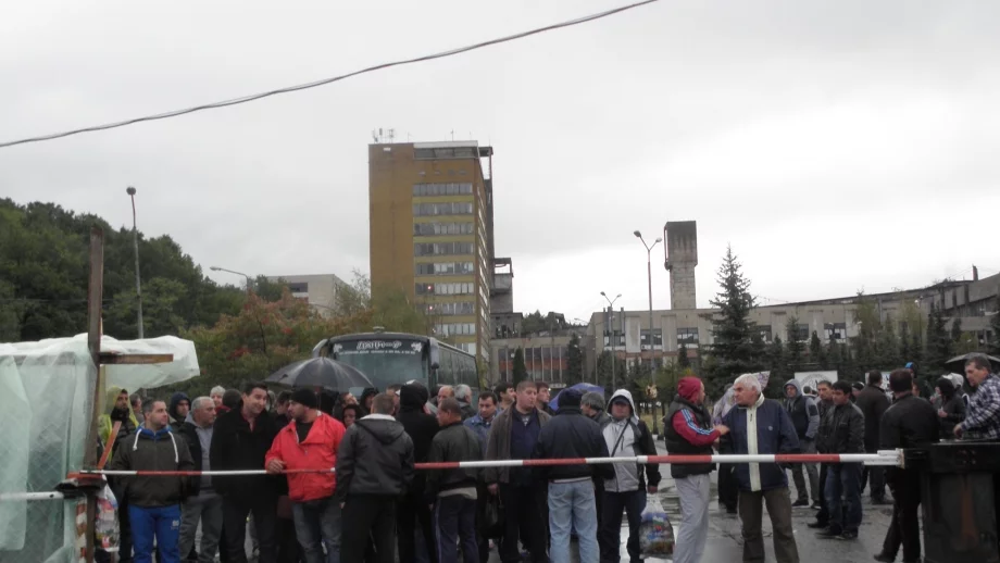 Работата в рудник "Бабино" не е започнала отново