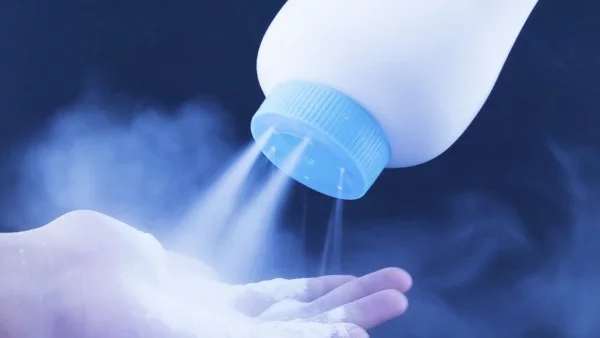 8 приложения на бебешката пудра