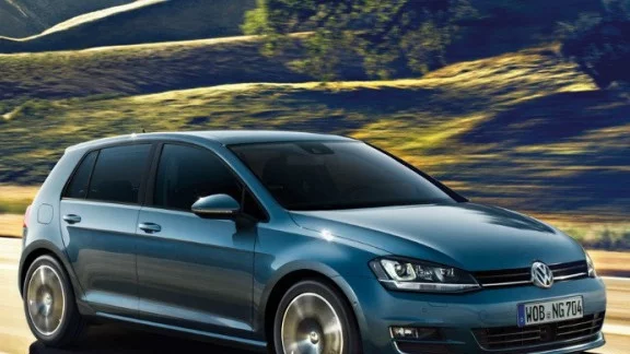 Volkswagen показва обновения Golf през ноември