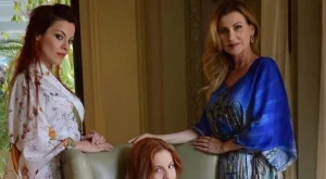 Илиана Раева показа внучката си