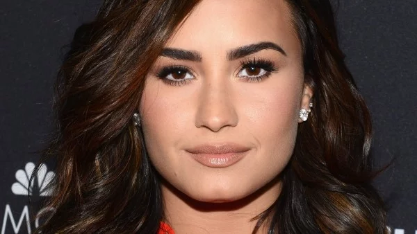 Деми Ловато с драстична промяна