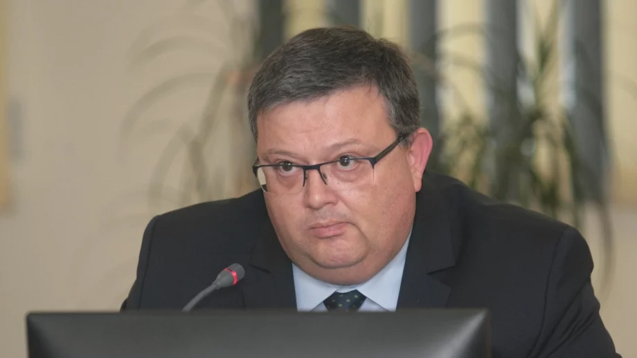 Цацаров за случая с Иванчева: Кой арест не е унизителен?