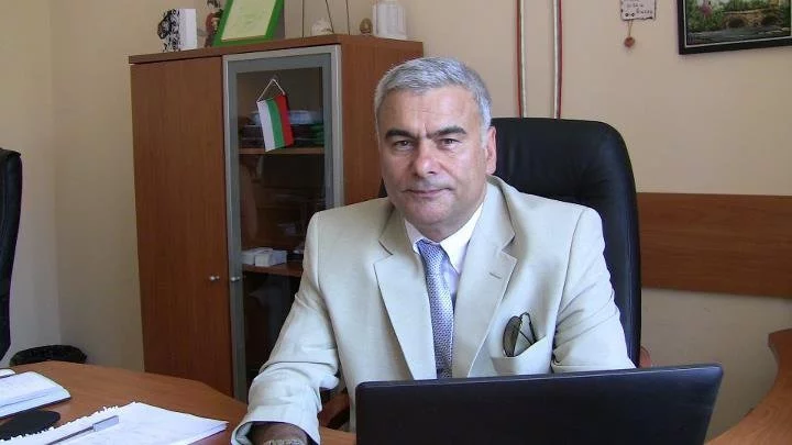 Илия Левков за Expert.bg: Всеки може да превърне колата си в електромобил срещу 15 - 30 000 лв.