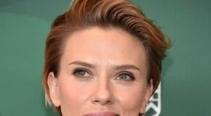 Скарлет Йохансон отваря заведение за гурме пуканки