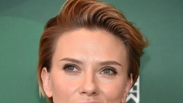 Скарлет Йохансон отваря заведение за гурме пуканки