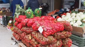 Над 700 проверки на пазарите в страната