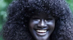 Моделът с най-тъмна кожа