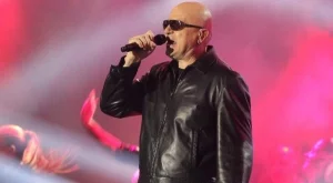 Слави готви грандиозен концерт това лято