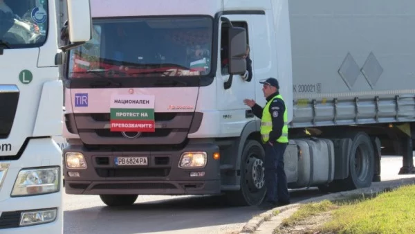 Министрите приеха позиция в подкрепа  на българските превозвачи   