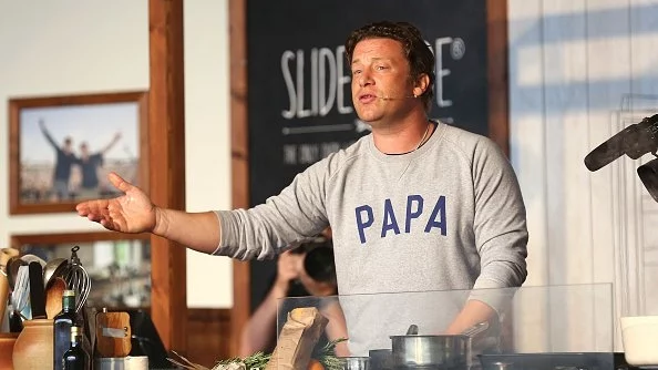 Джейми Оливър купува собствените си ресторанти в Австралия