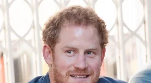 Принц Хари излиза с американска актриса