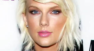 Тейлър Суифт е най-високоплатената певица