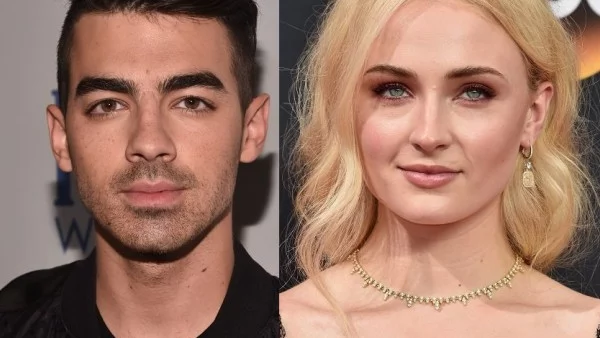 Джо Джонас и Софи Търнър са заедно