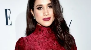 В дома на гаджето на принц Хари