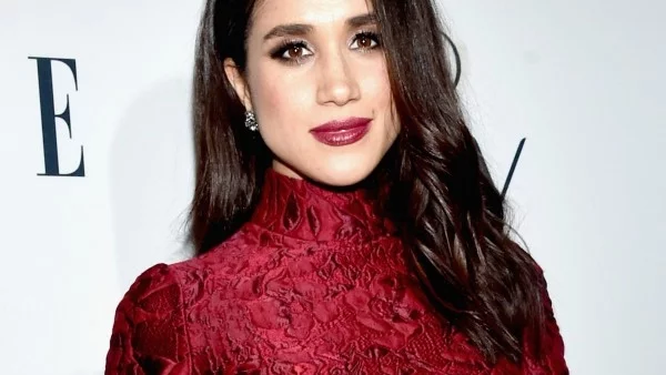 В дома на гаджето на принц Хари