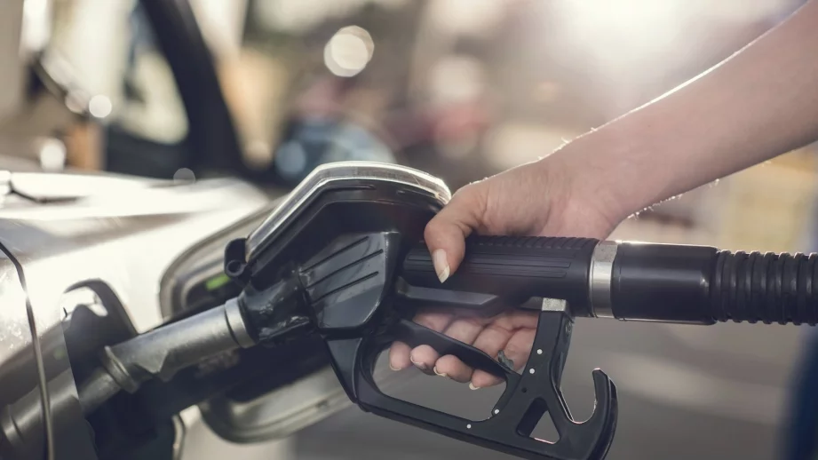 Нито един от участниците във вероятния картел на горива не признава вината си