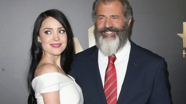 Мел Гибсън стана татко за 9-ти път