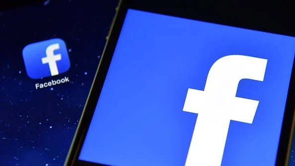 Facebook работи по устройство за видео чат