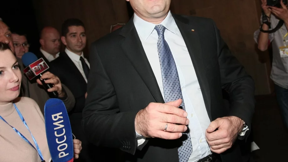 Радев свиква КСНС заради ЧЕЗ