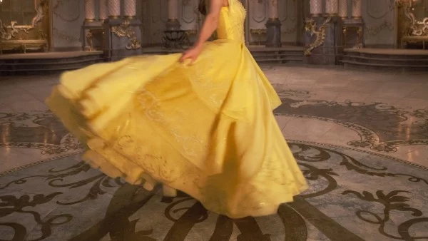 Трейлърът на „Красавицата и Звяра” задмина „50 нюанса сиво”