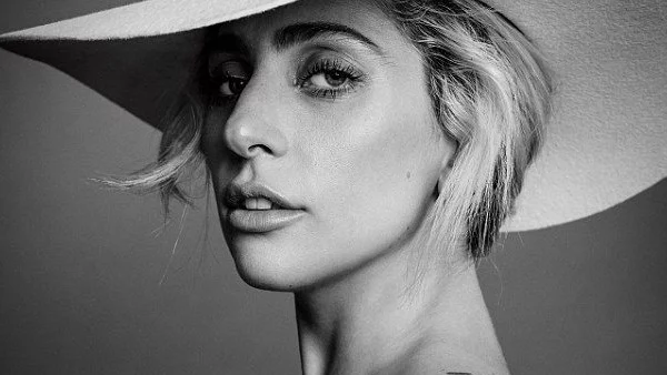 Лейди Гага: Славата е като наркотик