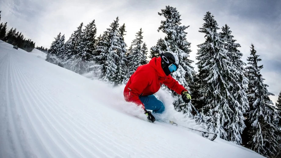 Зимният туристически сезон ще бъде по-дълъг с месец