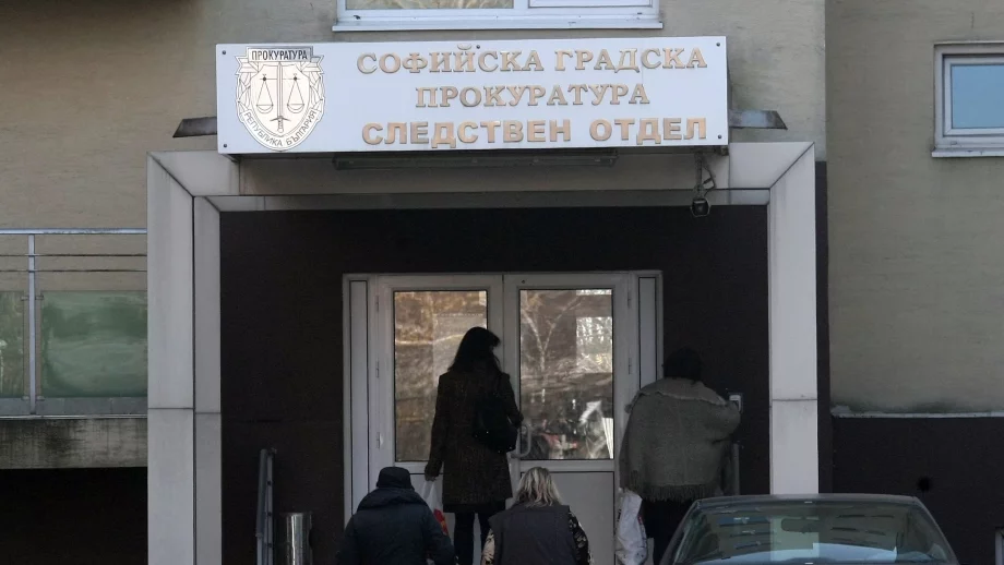 Министрите в оставка ще дават показания заради турските ваксини