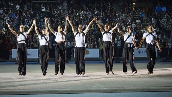 Бенефисът на Златните момичета изправи на крака Арена Армеец