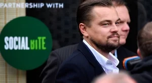 Леонардо ди Каприо подкрепи бездомните  в Единбург 