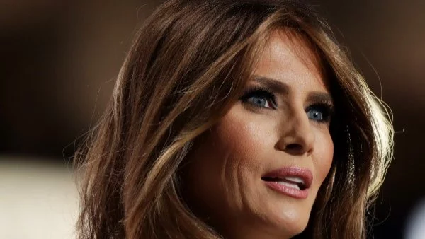 Мелания Тръмп спря да носи естествена кожа