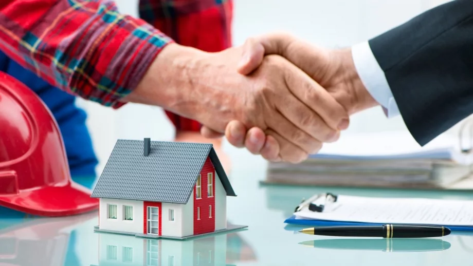 КЗП: Бъдете внимателни с тегленето на кредити по празниците 