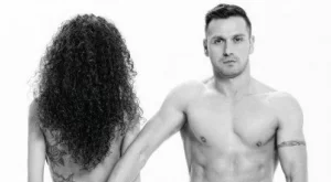 Нели и Сано лъснаха голи