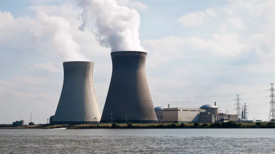 Великобритания ще строи нови атомни централи