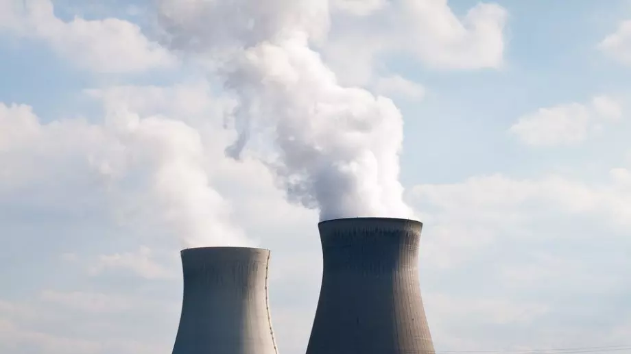 Китай инвестира сериозно в атомната енергетика