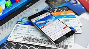 Спад в цените на самолетните билети и ръстове в онлайн потреблението