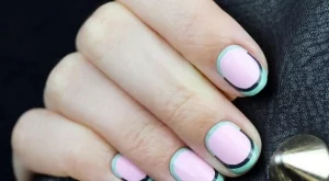 Двоен френски маникюр - нова тенденция при ноктите