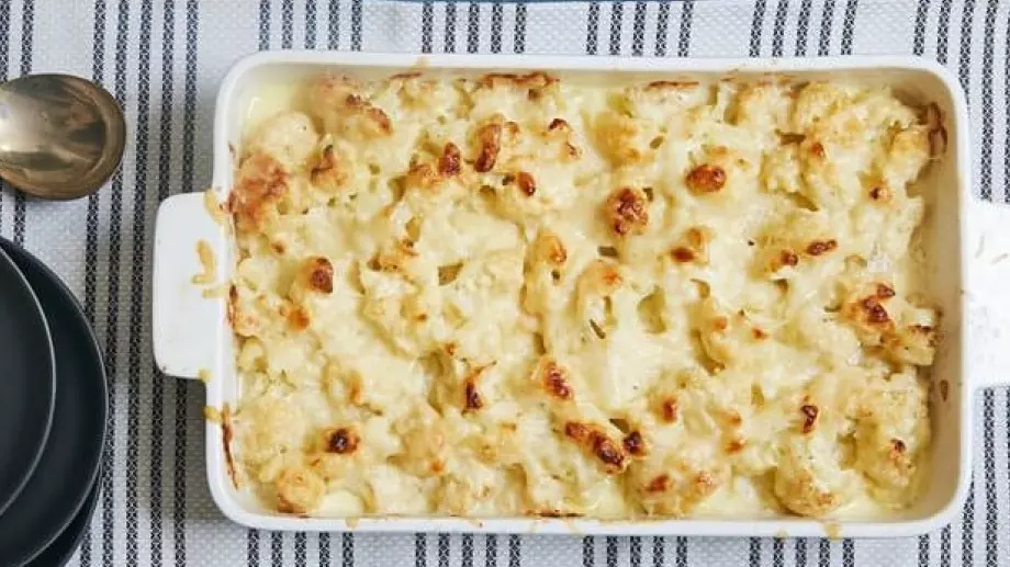 Супер вкусен огретен с картофи и сметана