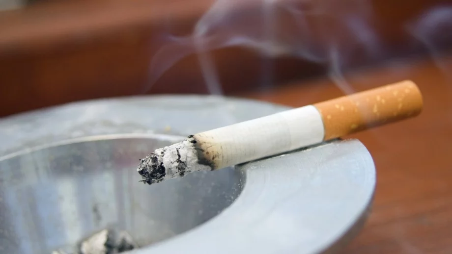 Гигантът British American Tobacco купи водещи марки на "Булгартабак"