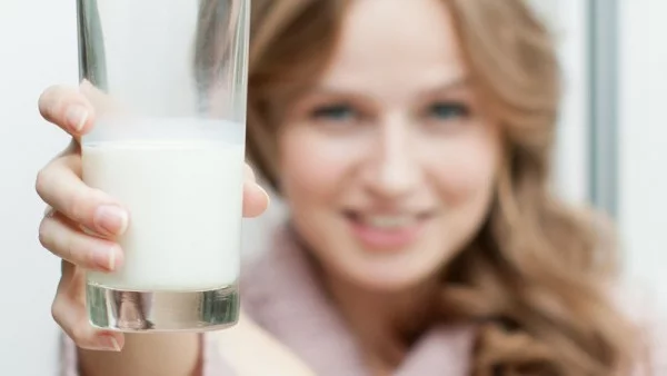 Храни за здрави нокти и коса