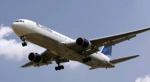 "Хийтроу" отмени близо 100 полета заради мъгла 