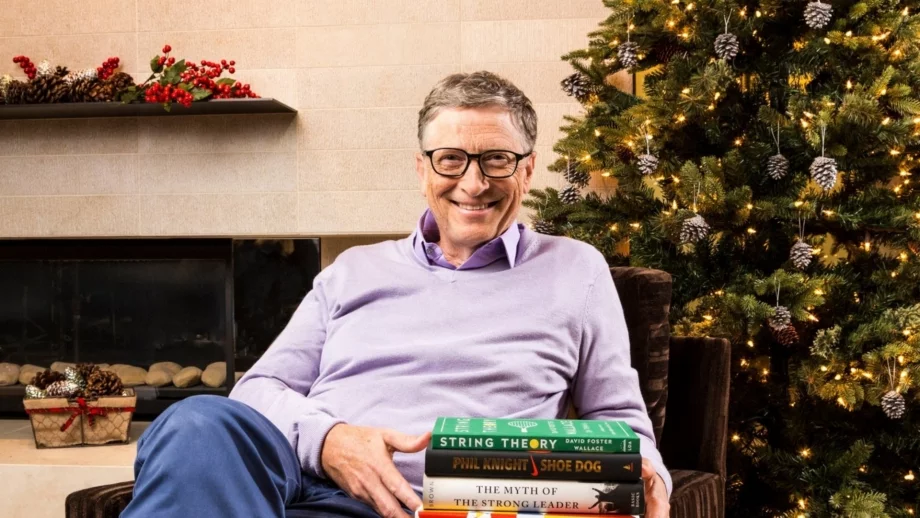 Бил Гейтс разкри кои са любимите му книги за 2016 г.